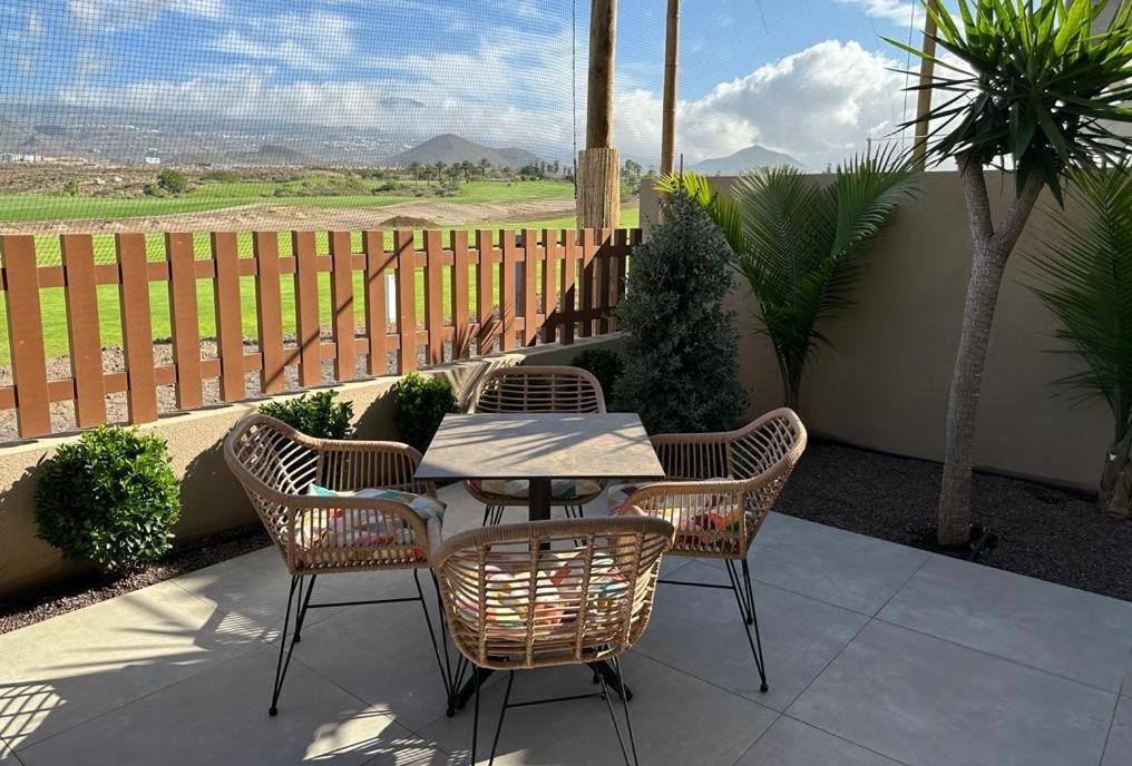 Golf Tenerife South XX Wheel Accessible Shower XX Free Wifi XX Private Pool 30 Degrees XX Two Terraces 30M2X60M2 Xxfree Parking XX Mountain View XX Flatscreen 65 Inch XX Σαν Μιγκέλ ντε Αμπόνα Εξωτερικό φωτογραφία